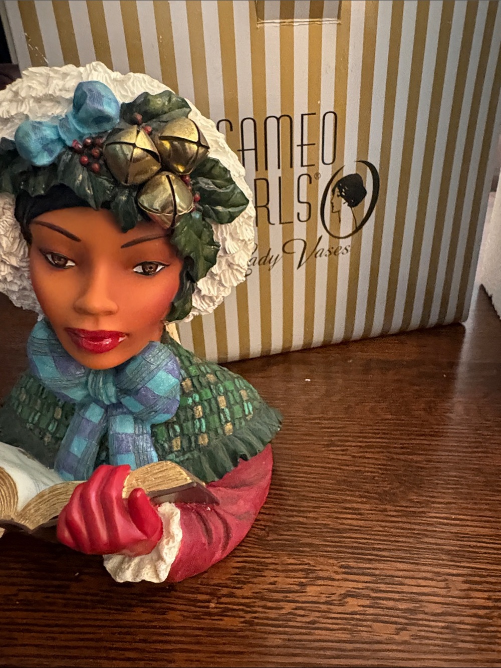Cameo Girls Lady Vase Bust - Festive Green & Red Seasons Joy.